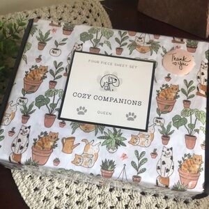 Cozy Companions Cat and Plant QUEEN Sheet Set